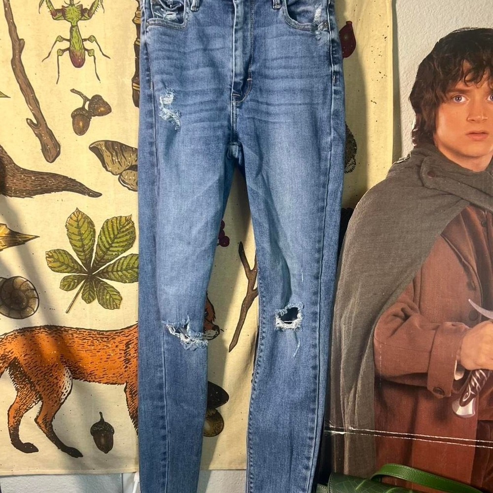 Hidden skinny jeans size 24